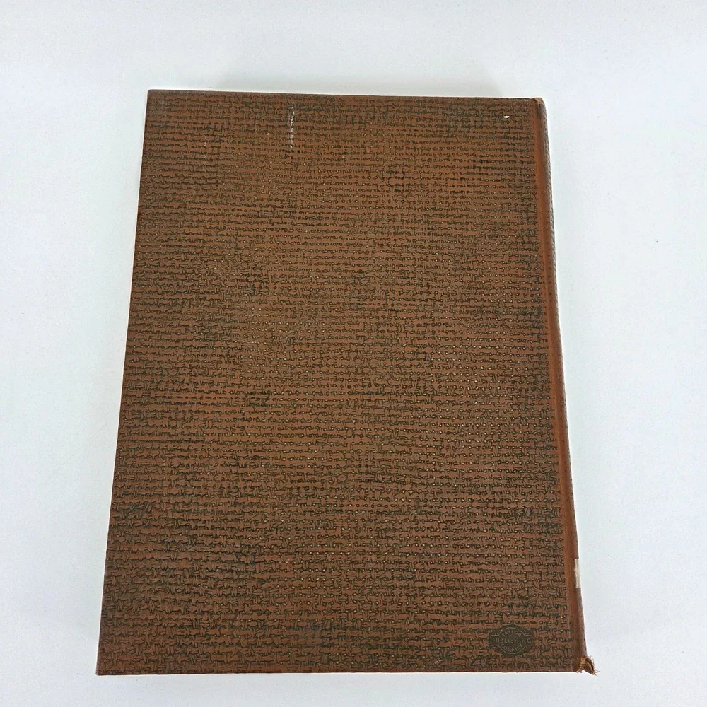 Aggieland Aggies 1956 Vintage Texas A&M University‎ College Yearbook Table Decor